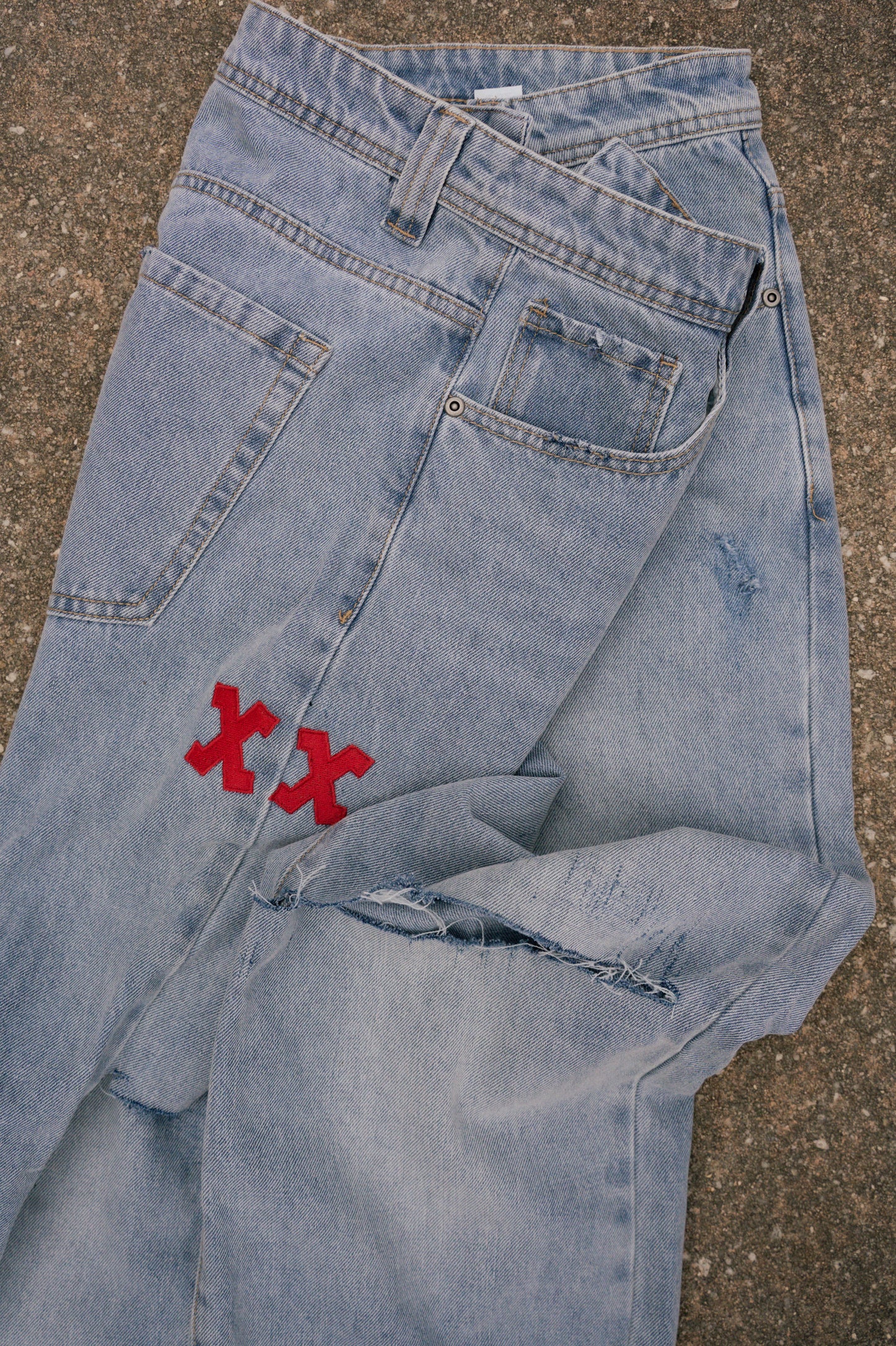 ( Baggy Distressed Denim